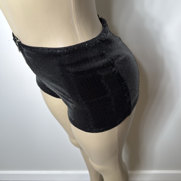 Forever 21 small black sequin shorts - Picture 3 of 6